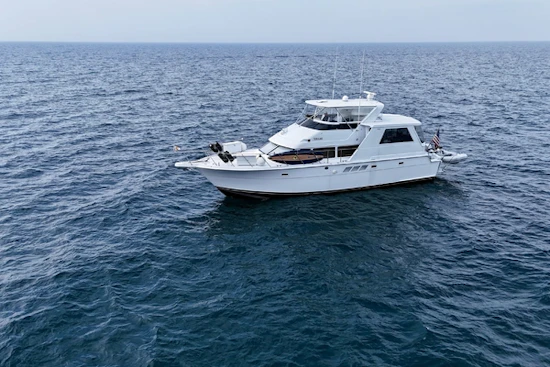 Hatteras 52 Cockpit Motor Yacht Yacht For Sale