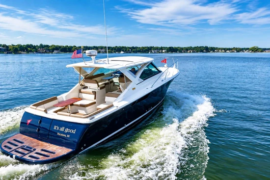 Tiara Yachts 3100 Coronet Yacht For Sale