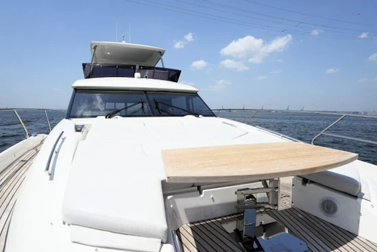 Prestige 590 Yacht For Sale