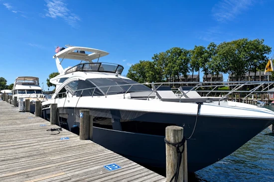 Cruisers 60 FLY Yacht For Sale