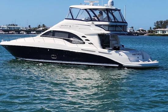 Sea Ray 550 SEDAN BRIDGE Yacht For Sale