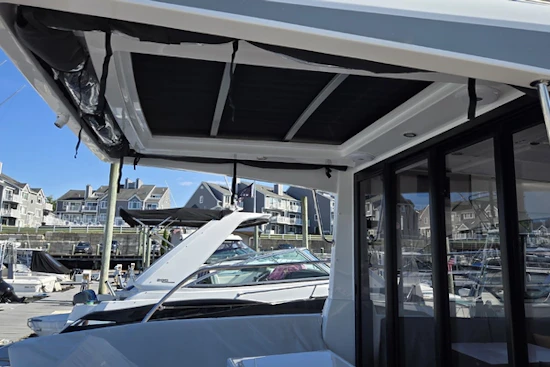 Beneteau Antares 11 Coupe Yacht For Sale