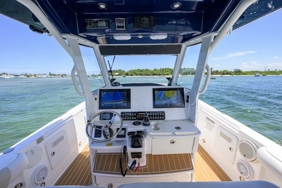 Everglades  Yacht For Sale