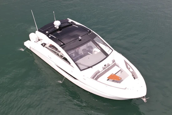 Cruisers Yachts 42 GLS OB Yacht For Sale