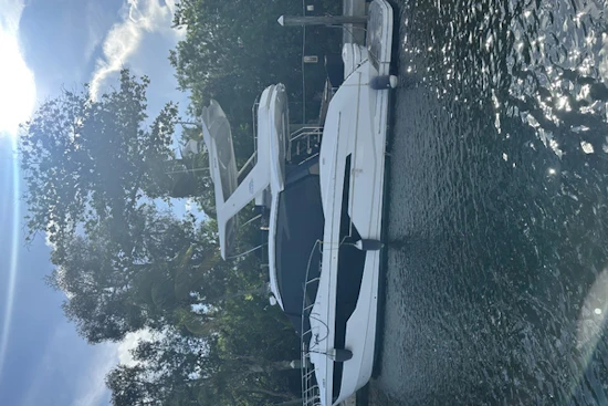 Galeon 500 FLY Yacht For Sale