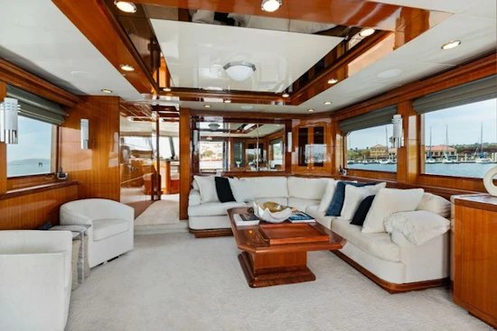 Ocean Alexander 74 Flybridge Yacht For Sale