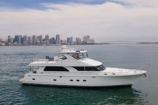 Ocean Alexander 74 Flybridge Yacht For Sale