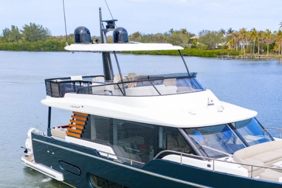 Azimut Magellano 60 Yacht For Sale