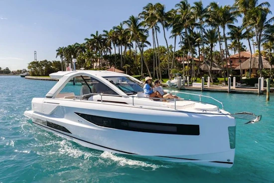 Jeanneau DB37 Yacht For Sale