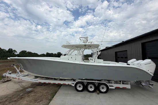 Yellowfin 42 Offshore Yacht For Sale