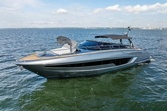 Riva 56 RIVALE Yacht For Sale