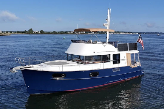 Beneteau Swift Trawler 44 Yacht For Sale