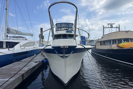 Hatteras 53 Extended Deckhouse Yacht For Sale