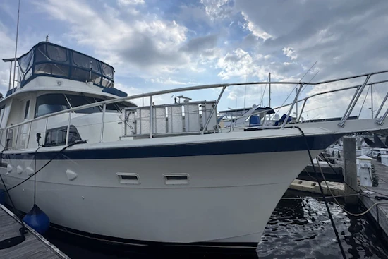 Hatteras 53 Extended Deckhouse Yacht For Sale
