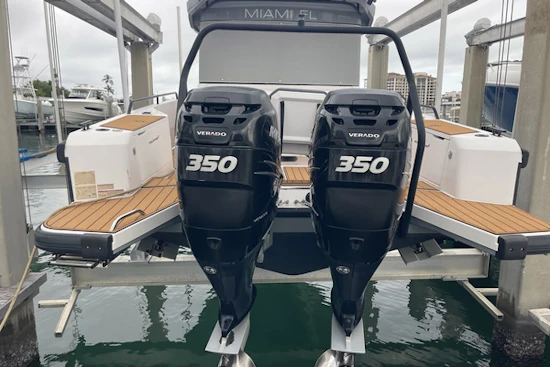 Axopar 37 XC Cross Cabin Yacht For Sale