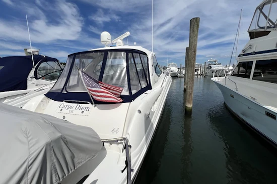 Sea Ray 440 Sundancer Yacht For Sale
