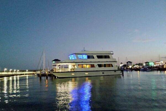 Avenger Luxury Catamaran Coastal Cruiser Yacht For Sale