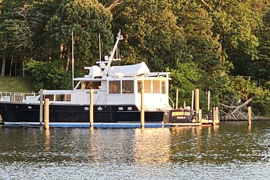 Derecktor Hunt Motor Yacht Yacht For Sale