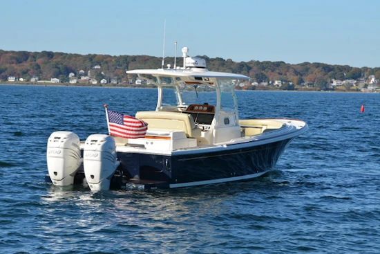 Hunt Yachts 32 CC Yacht For Sale