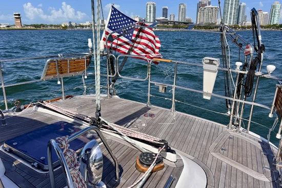 Hylas 54 RS Yacht For Sale