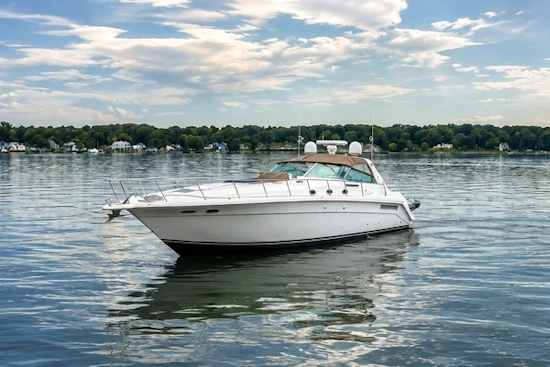 Sea Ray 500 Sundancer Yacht For Sale
