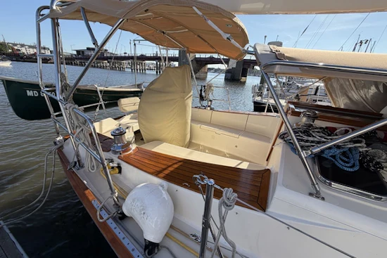 Tartan 4300 Yacht For Sale