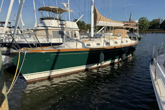 Tartan 4300 Yacht For Sale