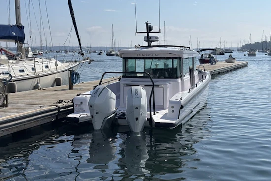 Axopar 37XC Cross Cabin Yacht For Sale