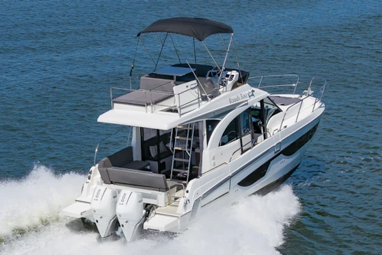 Beneteau Antares 11 Fly Yacht For Sale