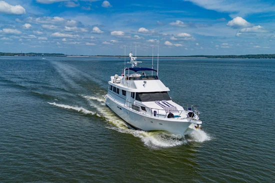 Hatteras 70 Cockpit Motor Yacht Yacht For Sale