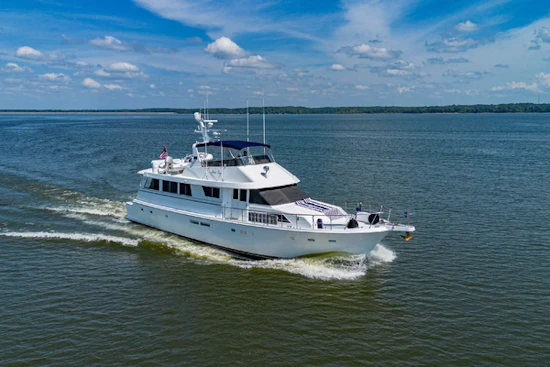 Hatteras 70 Cockpit Motor Yacht Yacht For Sale