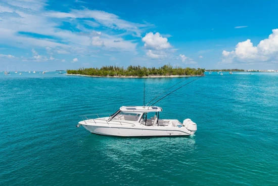 Everglades  Yacht For Sale
