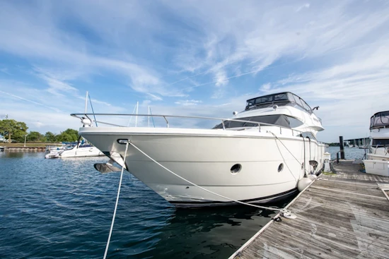 Marquis 720 FLY Yacht For Sale
