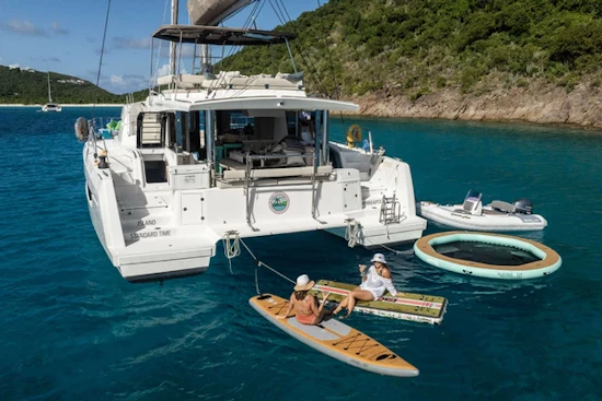 Bali 4.8 Yacht For Sale