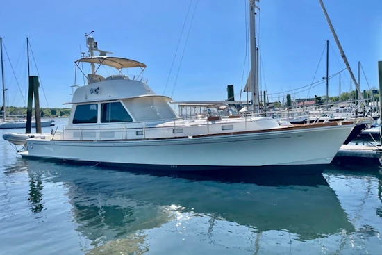 Grand Banks 54 Yacht For Sale