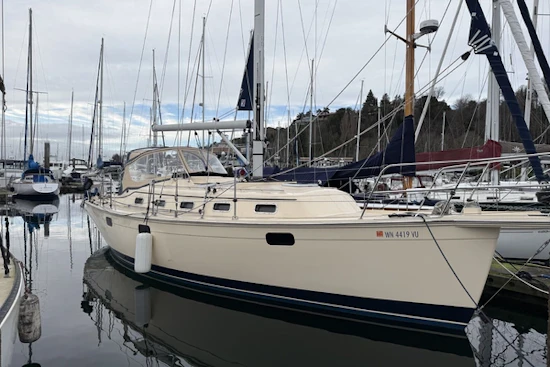 Island Packet 349 Yacht For Sale