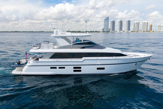 Hatteras M75 Yacht For Sale