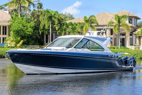Formula 400 SSC Yacht For Sale
