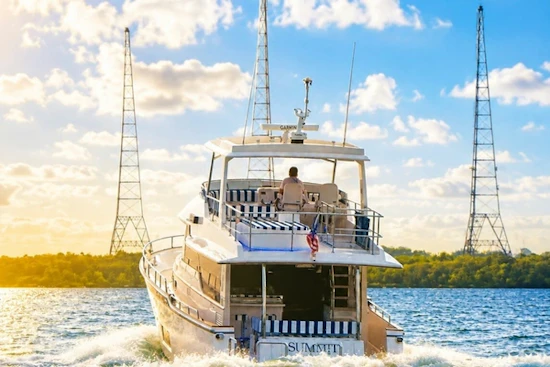 Summit Summit 54 Yacht For Sale