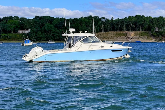 Pursuit OS 325 Offshore Yacht For Sale