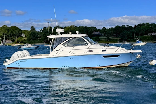 Pursuit OS 325 Offshore Yacht For Sale