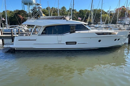 Greenline 48 Fly Hybrid Yacht For Sale