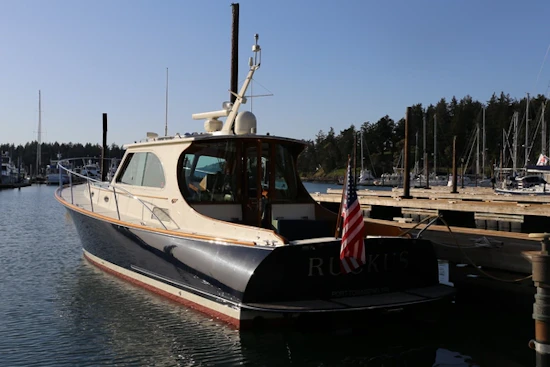 Hinckley Talaria 44 Yacht For Sale