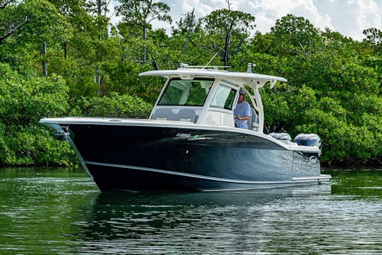 Scout 330 LXF Yacht For Sale