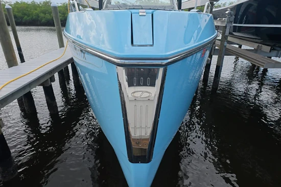 Schaefer V44 Yacht For Sale