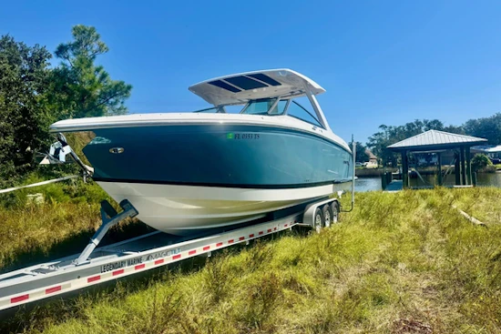 Cobalt R33 Yacht For Sale