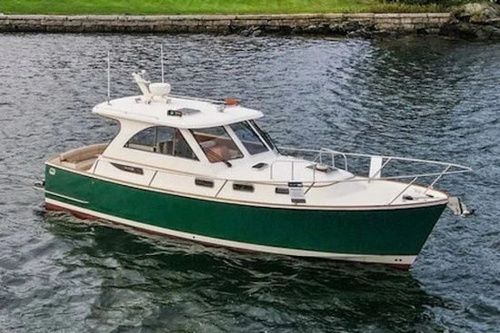 Legacy Yachts 32 Yacht For Sale