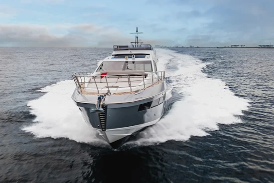 Azimut S7 Yacht For Sale
