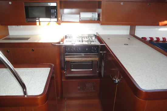Beneteau Oceanis 50 Yacht For Sale