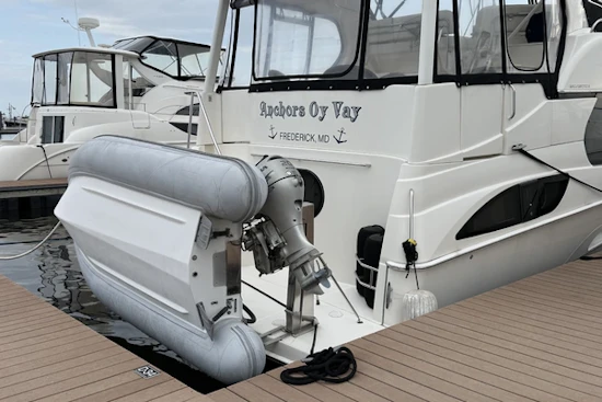 Silverton 43 Motor Yacht Yacht For Sale